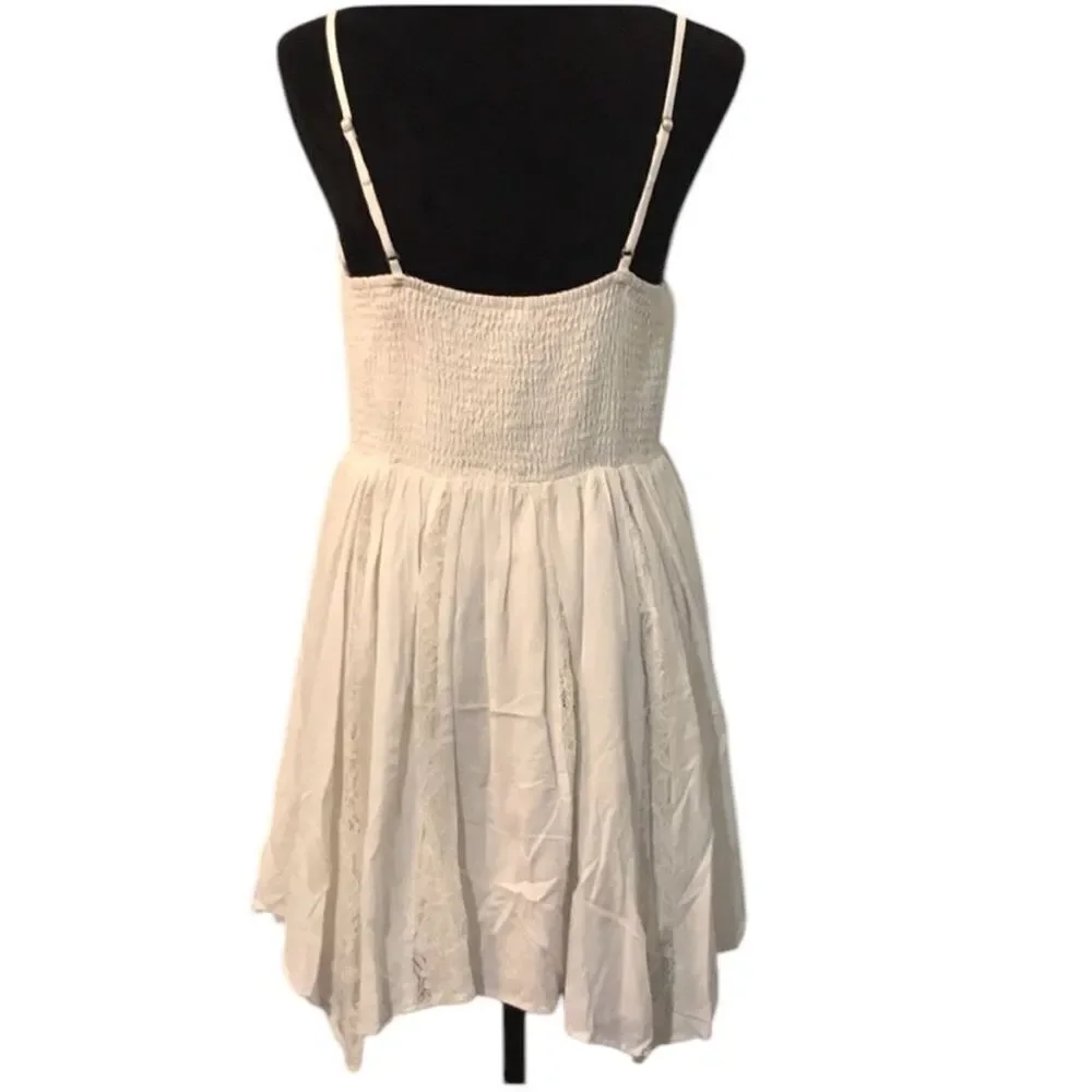 ✨Aeropostale × Bethany Mota Limited Edition White Sz Large Dress✨